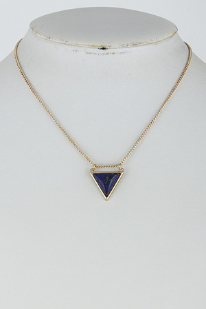 Simple Triangle Shiny Stone Necklace 6HAG10